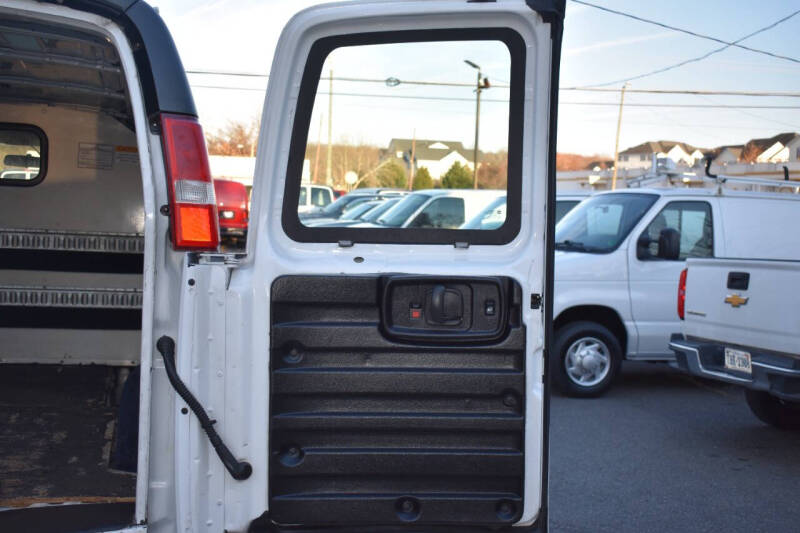 2018 Chevrolet Express 2500