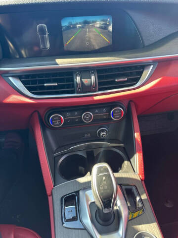 2021 Alfa Romeo Stelvio Ti