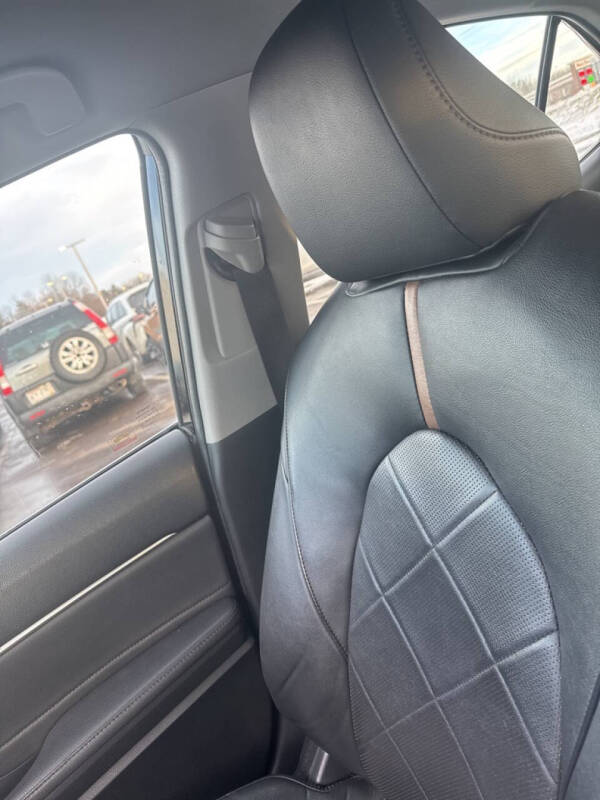 2018 Toyota Camry Hybrid XLE