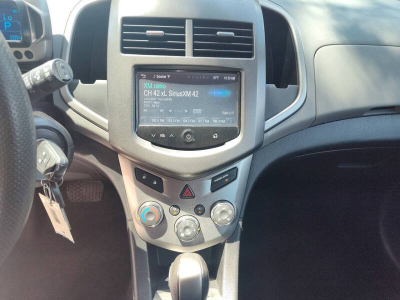 2016 Chevrolet Sonic LT Auto