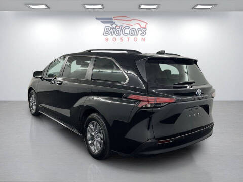 2025 Toyota Sienna