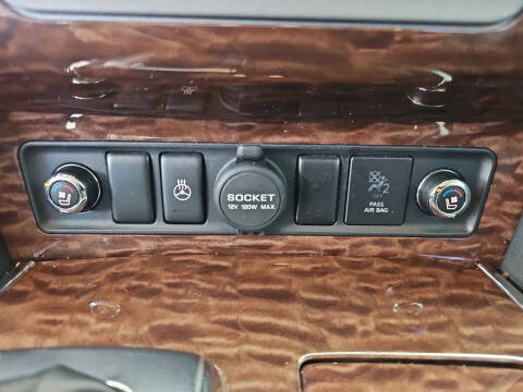 2017 Nissan Armada Platinum