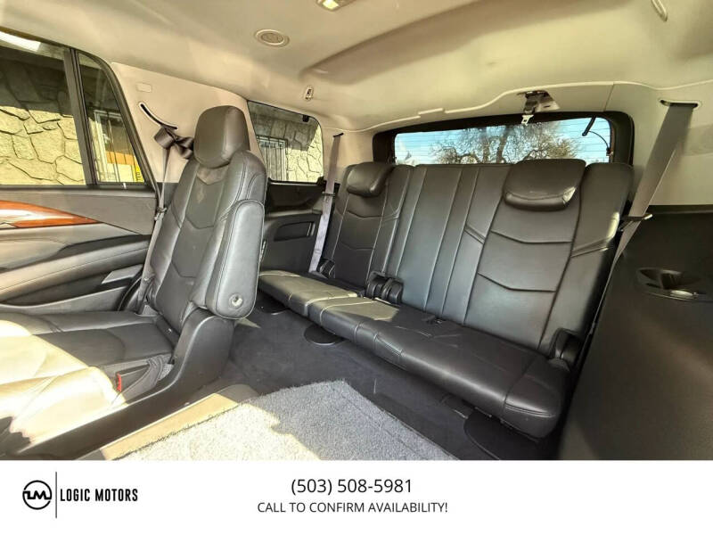 2015 Cadillac Escalade Luxury