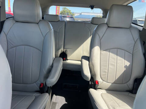 2012 Chevrolet Traverse LTZ