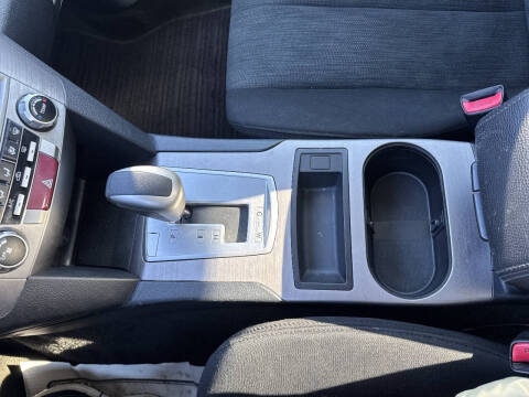 2014 Subaru Legacy 2.5i