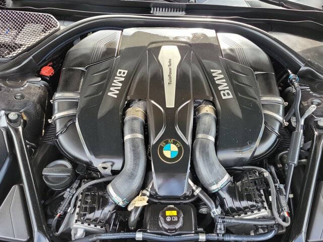 2017 BMW 7 Series 750i