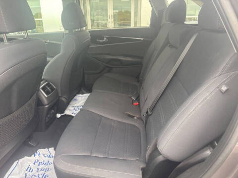 2019 Kia Sorento LX