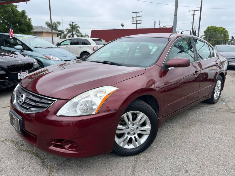 2010 Nissan Altima for sale at Star Cars in Arleta CA