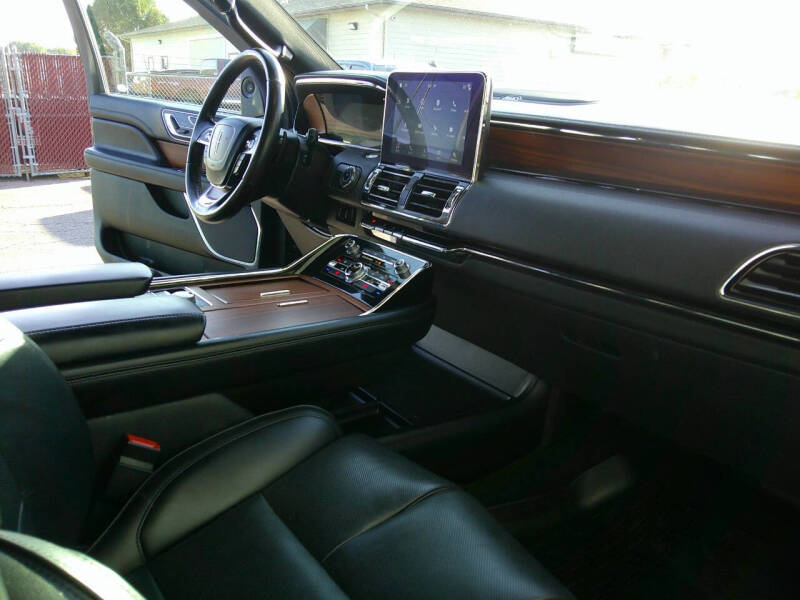 2018 Lincoln Navigator Select