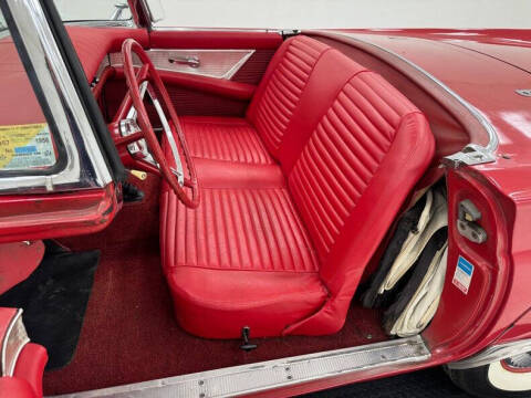 1957 Ford Thunderbird