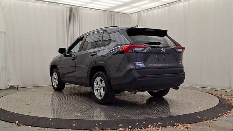 2021 Toyota RAV4 Hybrid LE