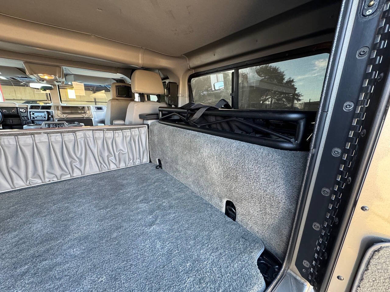 2003 HUMMER H1 for sale at Carnival Car Company in Victoria, TX