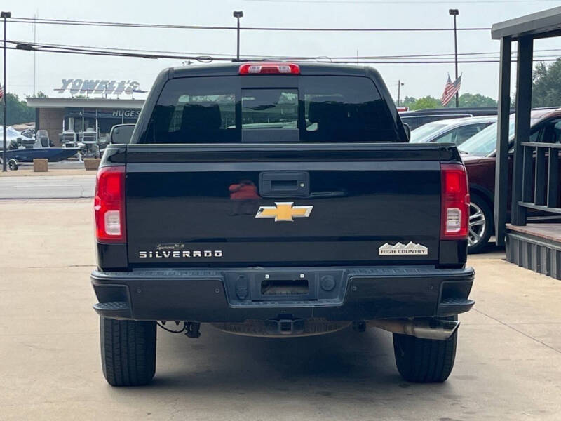2017 Chevrolet Silverado 1500 High Country - Photo 7