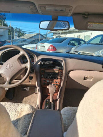 2001 Lexus ES 300