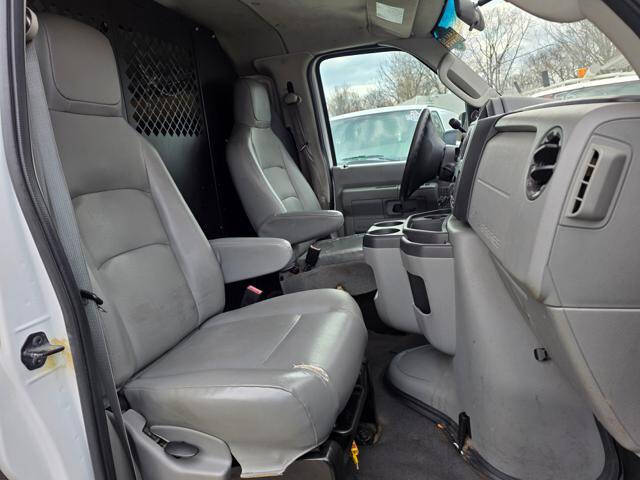 2013 Ford E-Series E-250