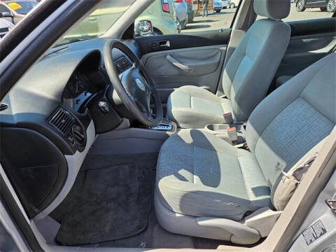 2005 Volkswagen Golf GL