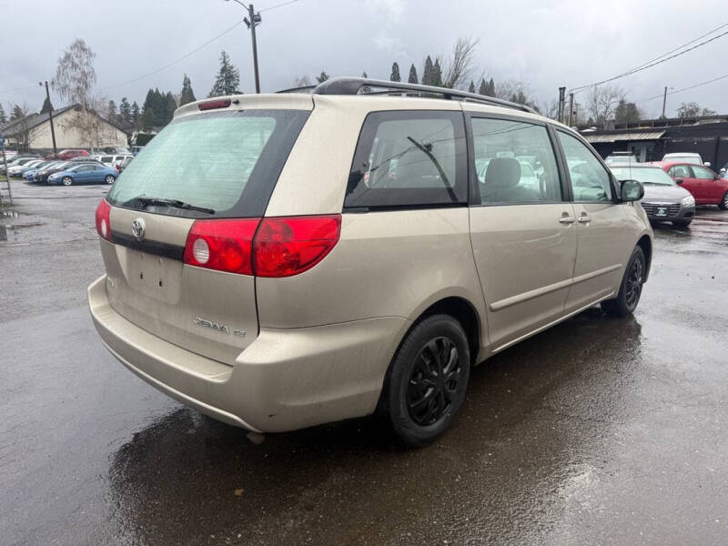 2006 Toyota Sienna