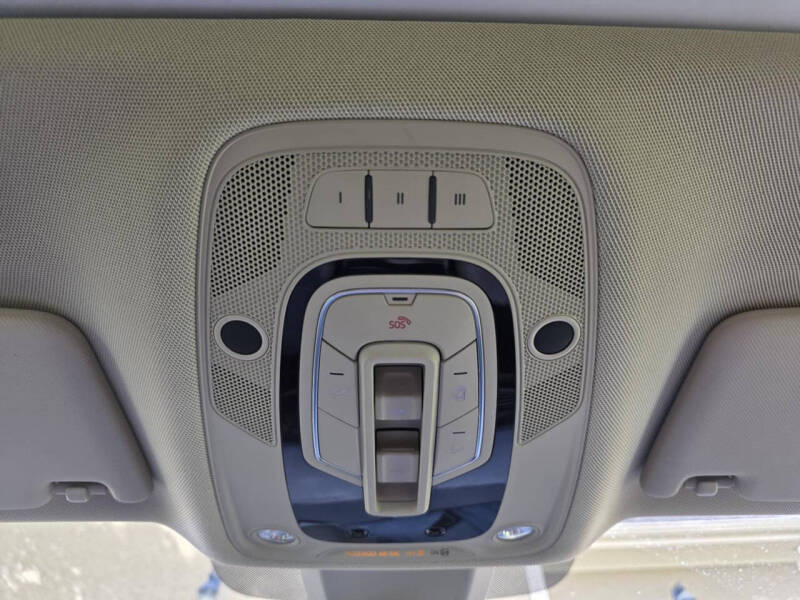 2018 Audi Q5 2.0T quattro Premium Plus