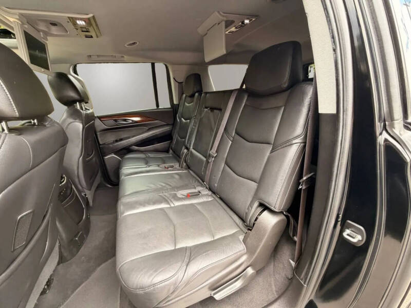 2017 Cadillac Escalade ESV Premium Luxury