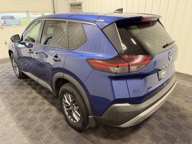 2022 Nissan Rogue S