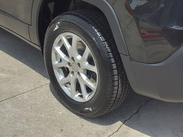 2015 JEEP Cherokee SUV / Crossover - $13,997