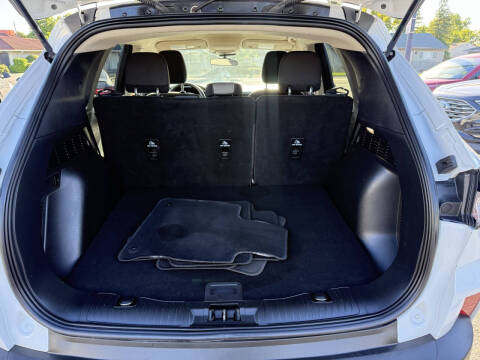 2020 Ford Escape SE