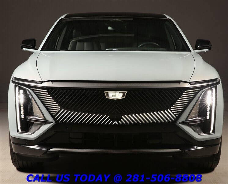 2024 Cadillac LYRIQ Tech