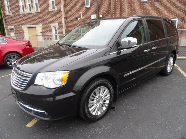 2015 Chrysler Town and Country for sale at GPS Motors LLC in Defiance, OH