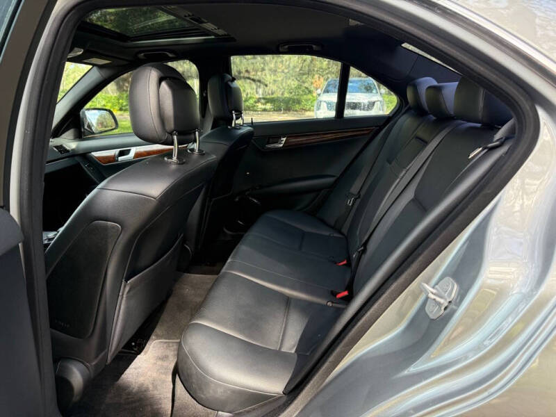 2009 Mercedes-Benz C-Class