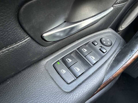 2013 BMW 3 Series 328i