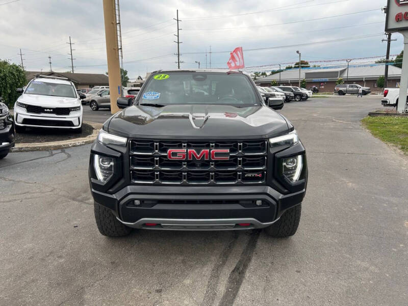 2023 GMC Canyon AT4