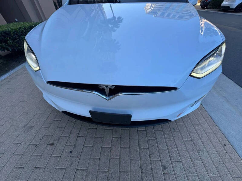 2019 Tesla Model X Long Range