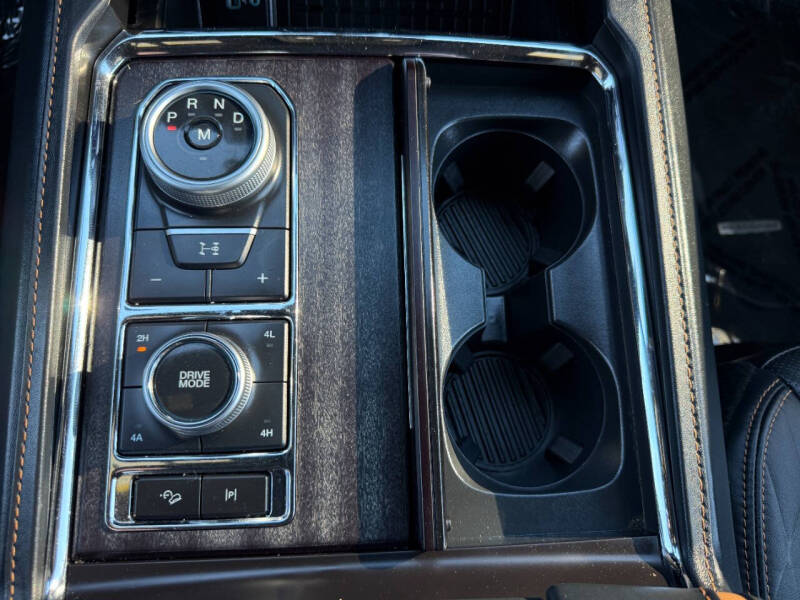 2023 Ford Expedition Platinum