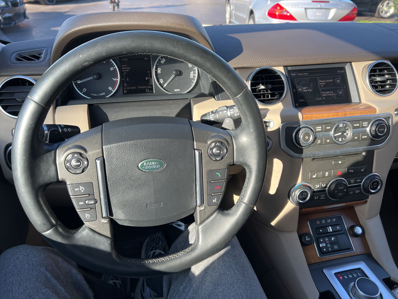 2016 Land Rover LR4  - $24,900