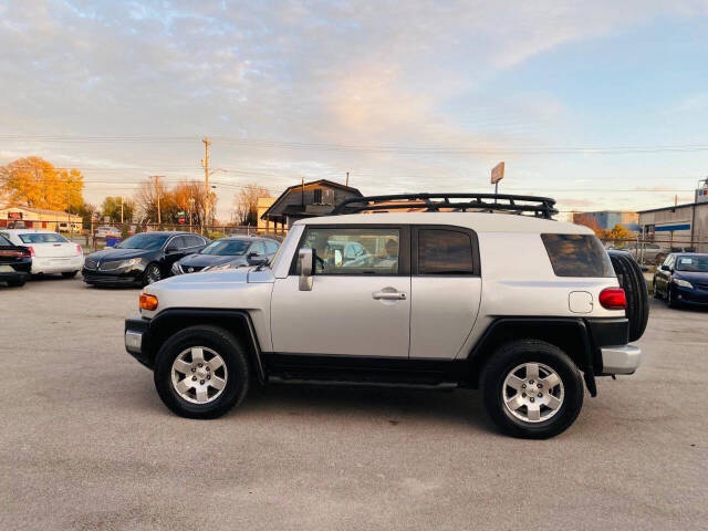 2007 Toyota FJ Cruiser for sale at Speed Auto Sales Inc in Bowling Green, KY