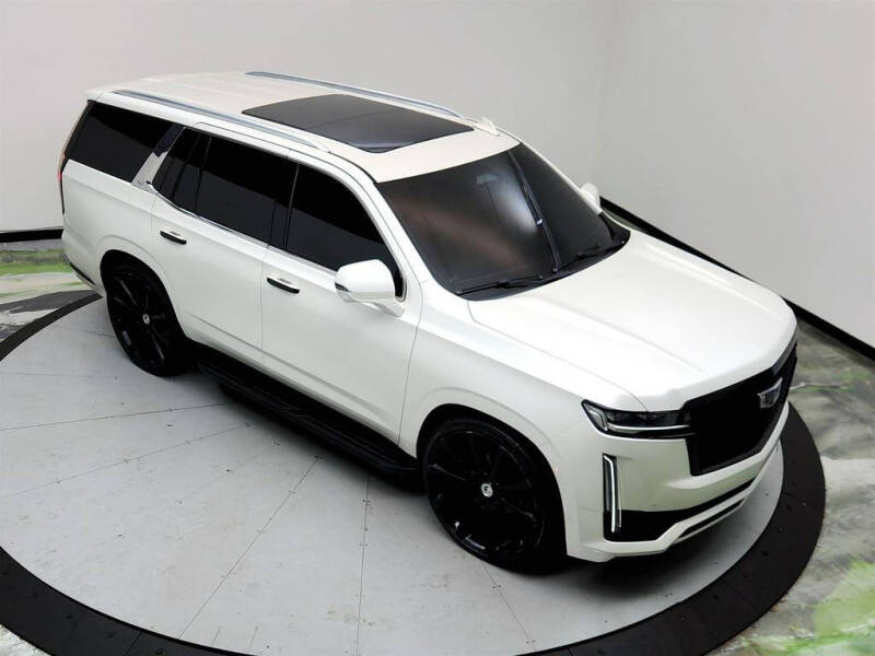 2022 Cadillac Escalade Premium Luxury