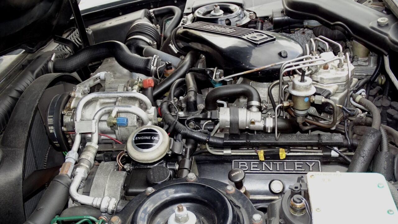 1991 Bentley Turbo R 26
