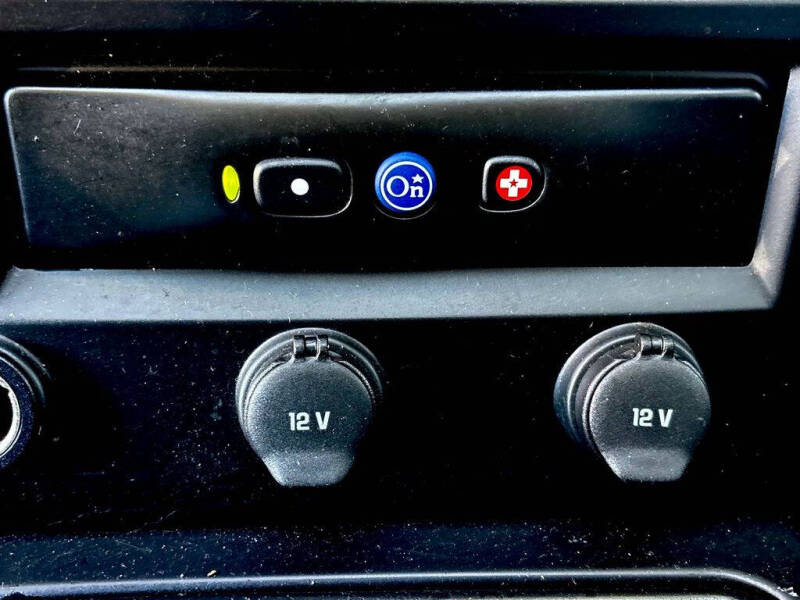 2005 HUMMER H2