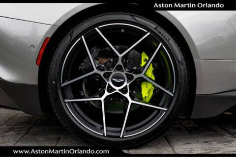 2025 Aston Martin Vanquish