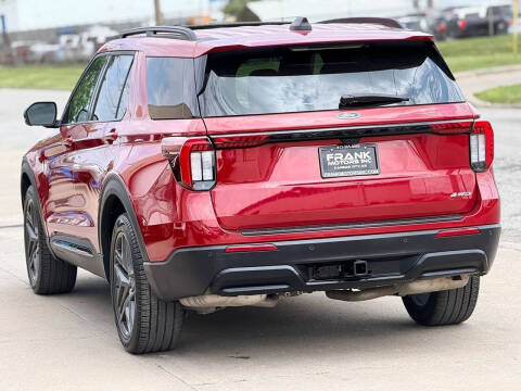 2025 Ford Explorer ST-Line