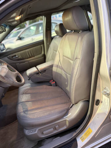 2001 Toyota Avalon XLS