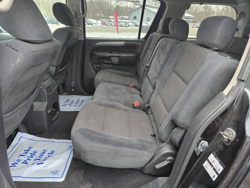 2011 Nissan Armada SV