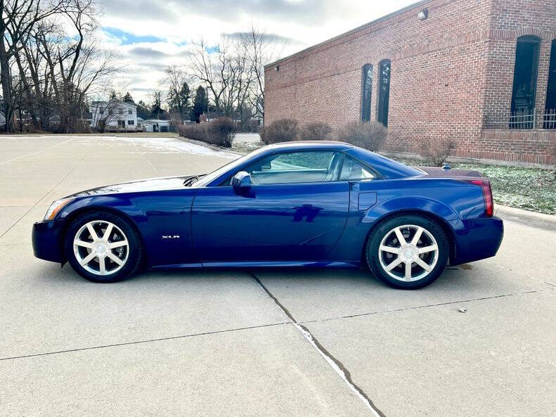 2004 Cadillac XLR