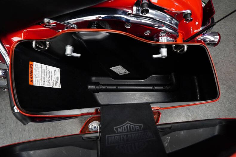 2017 Harley-Davidson Street Glide Special