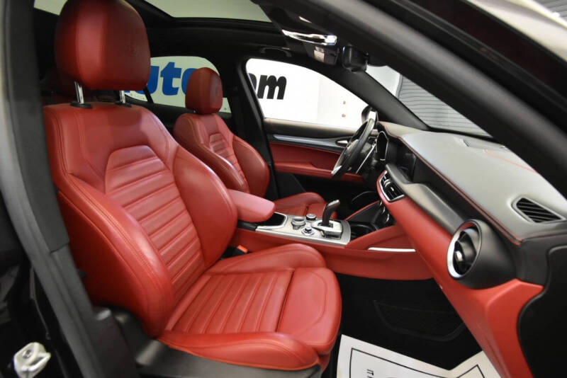 2021 Alfa Romeo Stelvio Ti