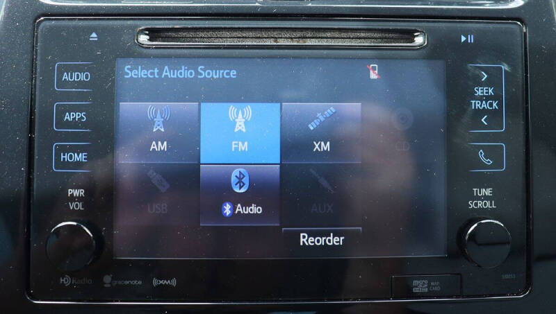 2016 Toyota Prius Three Touring