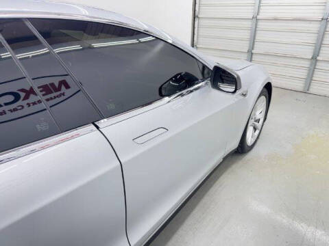 2015 Tesla Model S