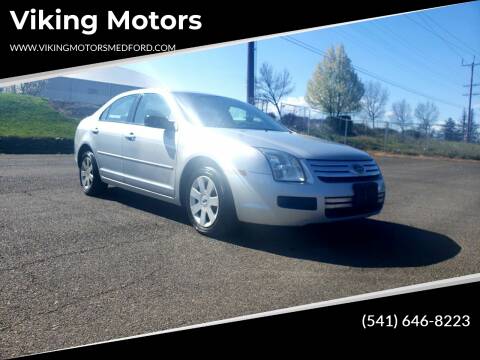2006 Ford Fusion for sale at Viking Motors in Medford OR