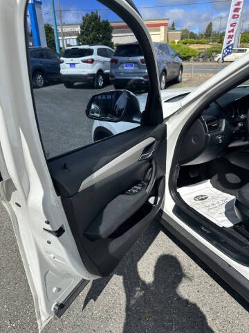 2015 BMW X1 sDrive28i
