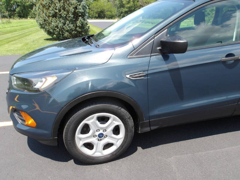 2019 Ford Escape S